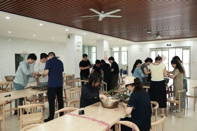 粽情端午，共筑企心 | 卓一牧業(yè)祝大家端午安康！